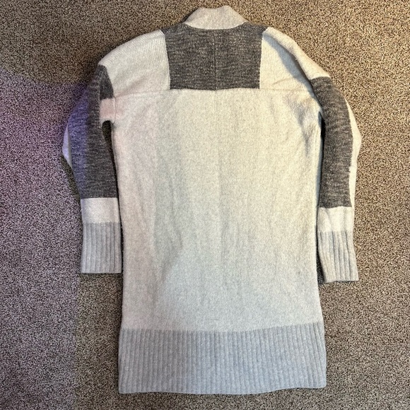 GAP Knee-Length Cardigan Sweater - Women's Size Small - Picture 2 of 6